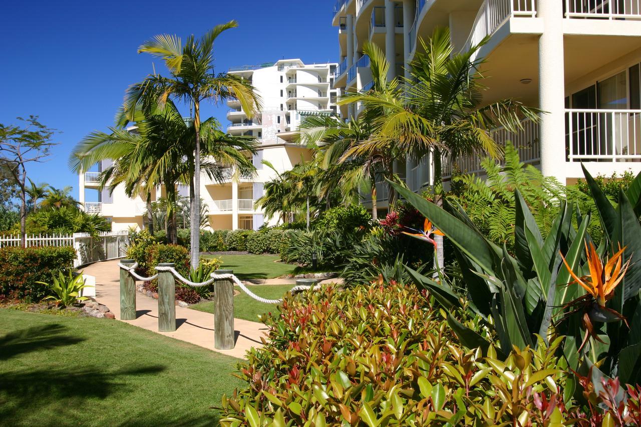 Moorings Beach Resort Caloundra Kültér fotó