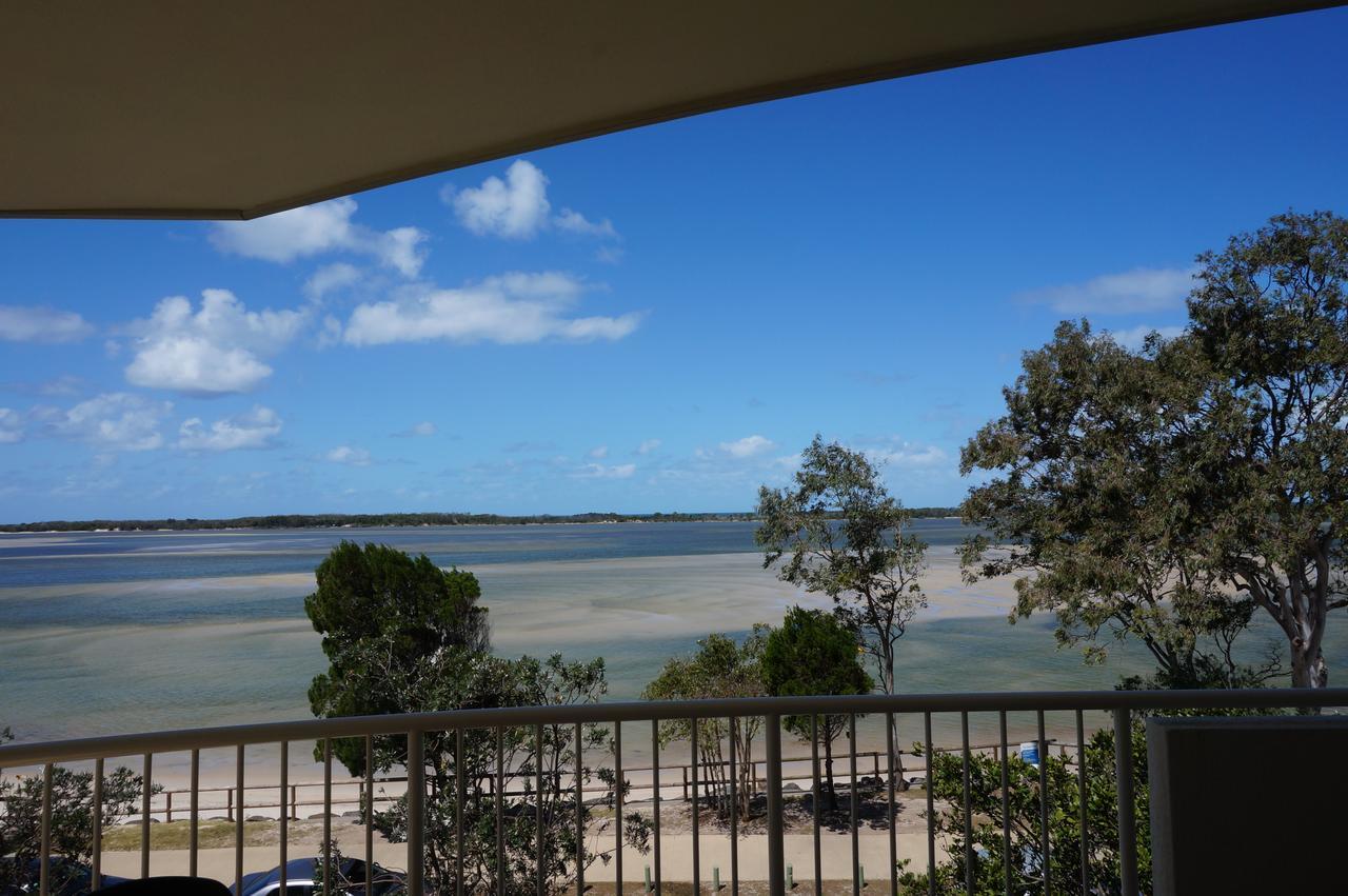 Moorings Beach Resort Caloundra Kültér fotó