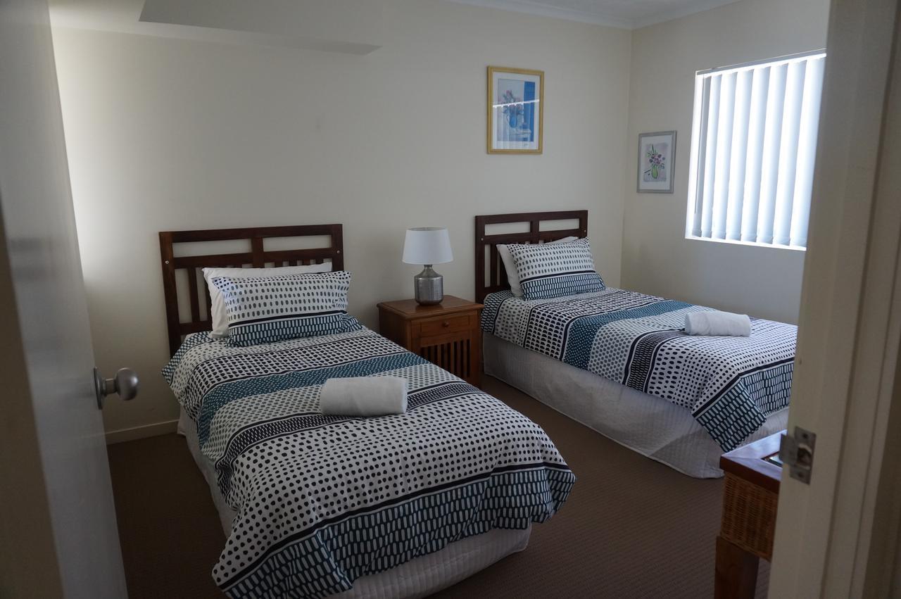 Moorings Beach Resort Caloundra Kültér fotó