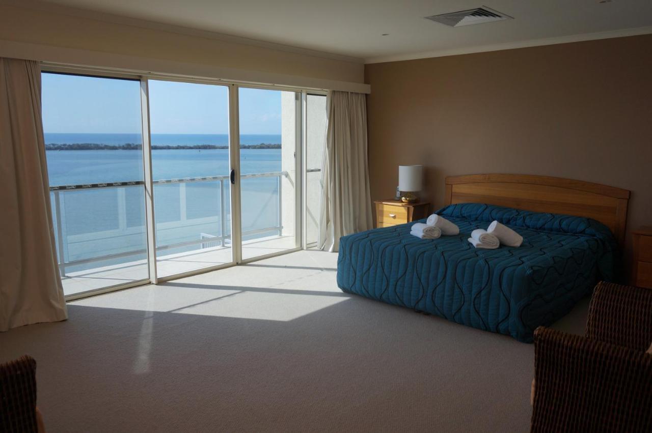Moorings Beach Resort Caloundra Kültér fotó