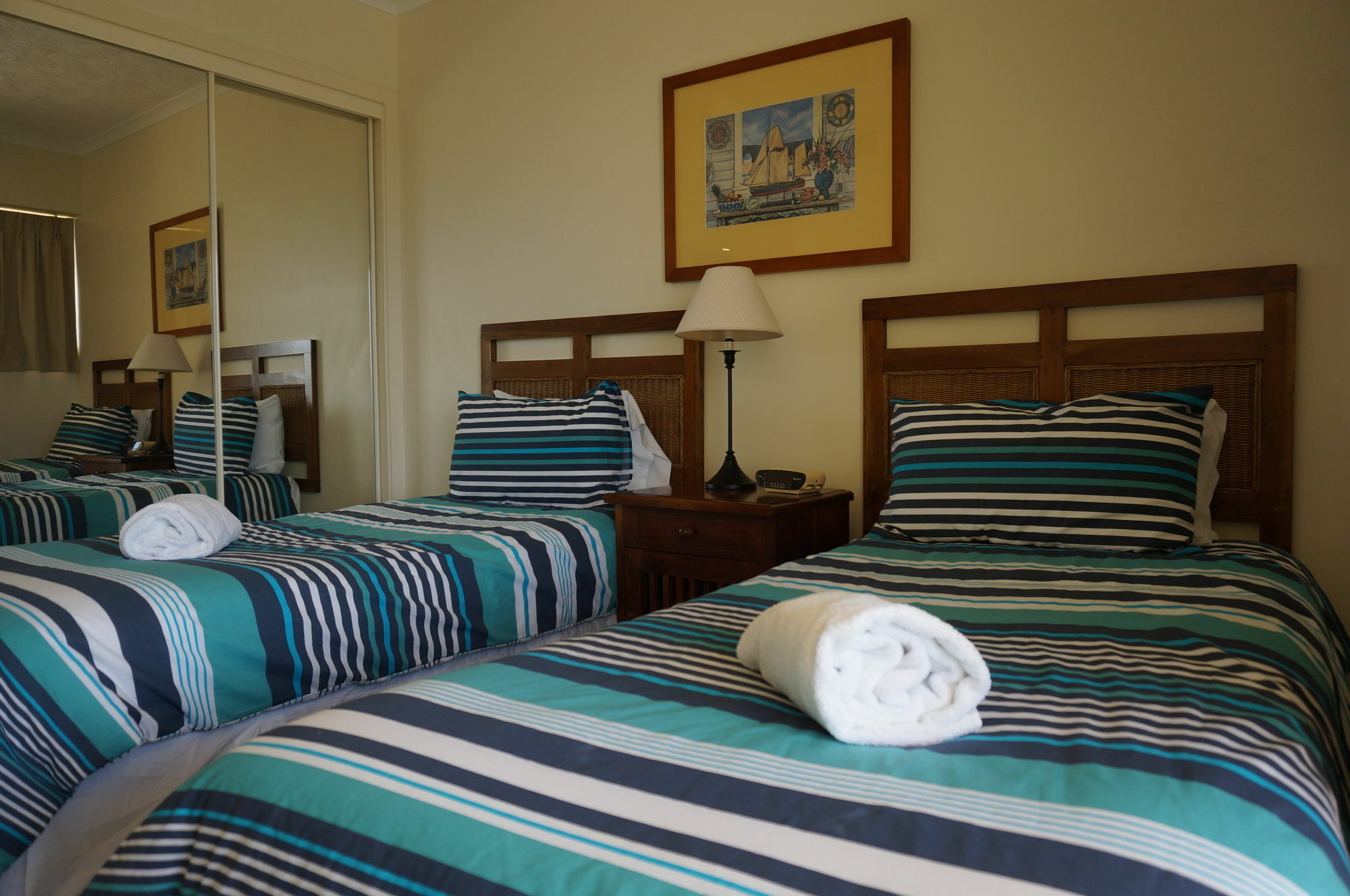 Moorings Beach Resort Caloundra Kültér fotó